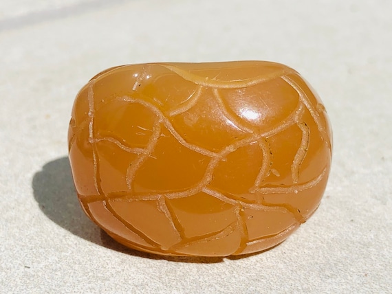 Butterscotch Bakelite Carved Crocodile Skin Ring … - image 1