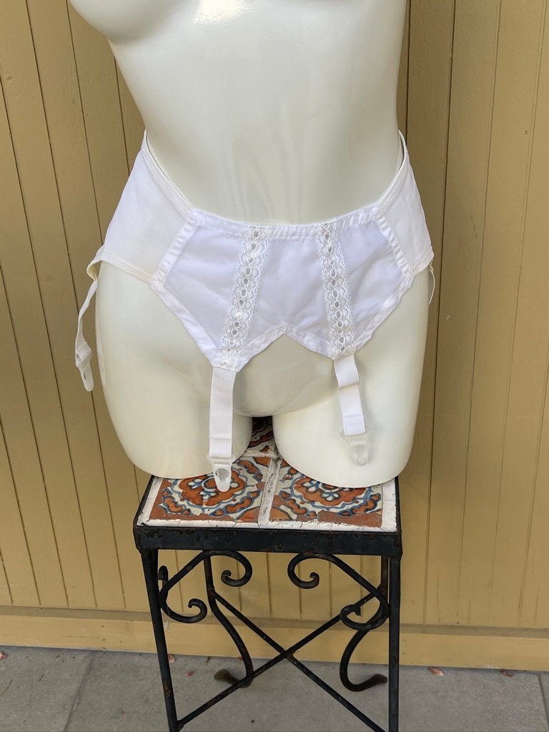 Vintage New Playtex I Can't Believe It's A Girdle Firm Control Panty Girdle  Brief Snow White Small (25_25)