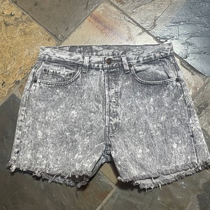 Levis Cut Off Jean Shorts Gray Acid Wash Denim Size 32