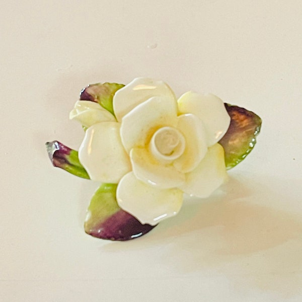 Cara China Staffordshire Porcelain White Flower Vintage Brooch