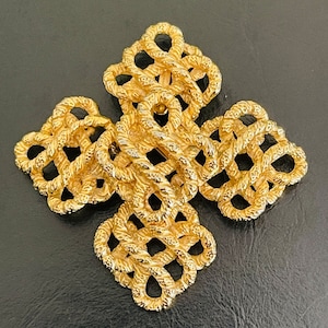 Vintage Lucien Piccard Gold Knot Large Pendant Necklace