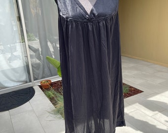 Vanity Fair Black Nightie Vintage Night Gown Lingerie Black Slip Sleep Dress Size XL 44