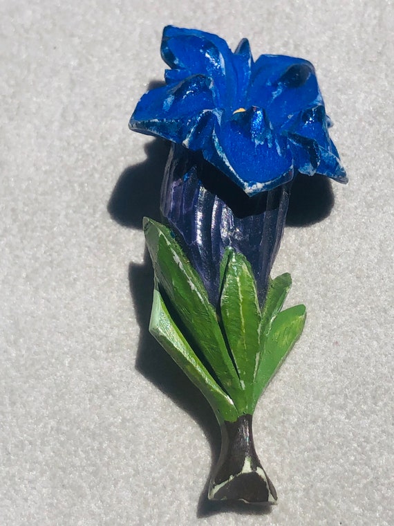 30s Celluloid Art Deco Vintage Blue Flower Brooch - image 2