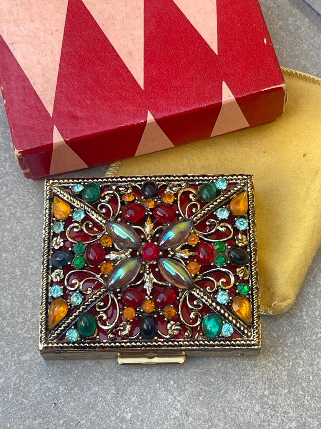 DEADSTOCK Sam Fink S F Co 5th Avenue Gripoix Jewel Encrusted Pressed Powder Mirror Compact