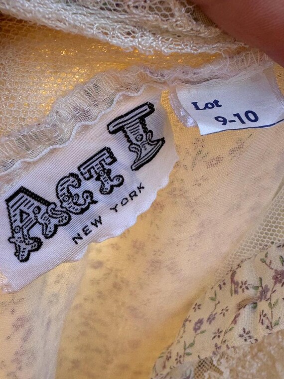 70s Victorian Prairie Dress: Act 1 Lace Ruffles, … - image 3