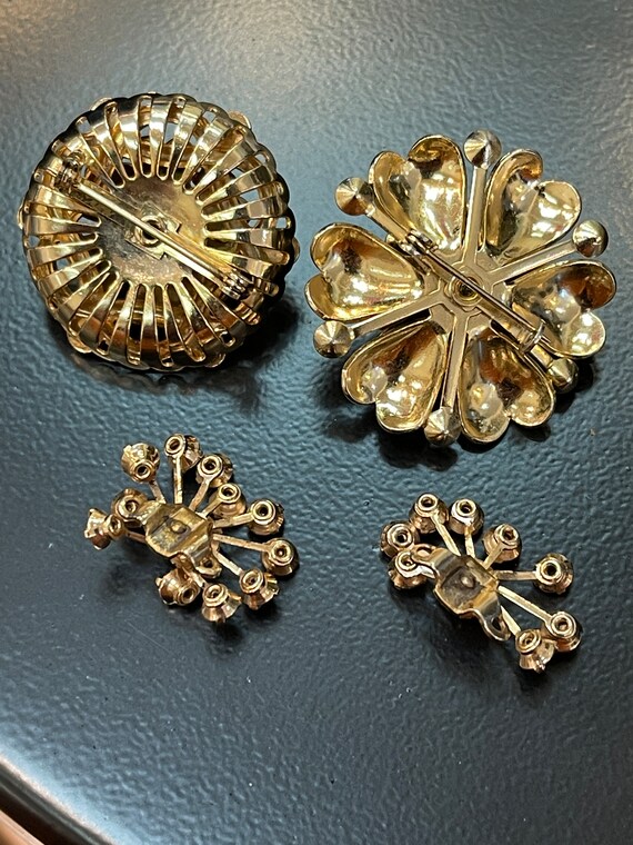 Vintage Clear/Black Rhinestone Brooch Lot Gold Fl… - image 3