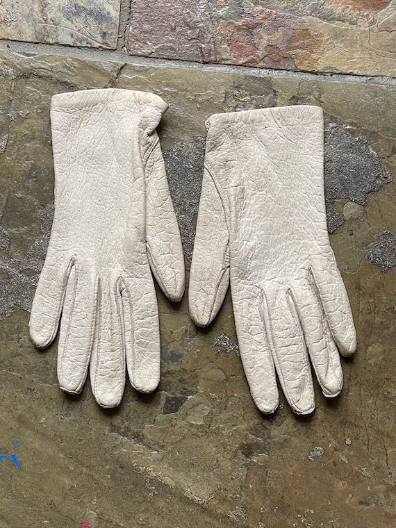 Textured Leather Gloves Women's Small