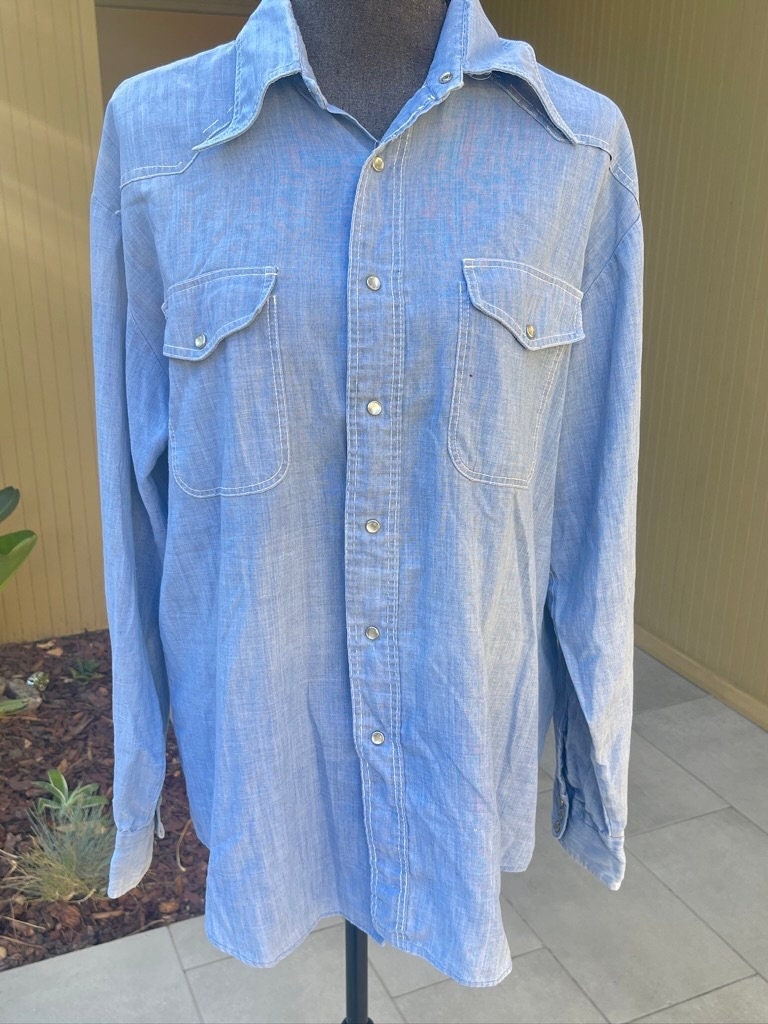 Chambray Western Pearl Snap Long Sleeve Shirt Large