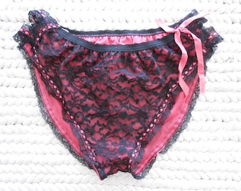 Glydons Hollywood cut out peek a boo side lace panties ruffle ribbon