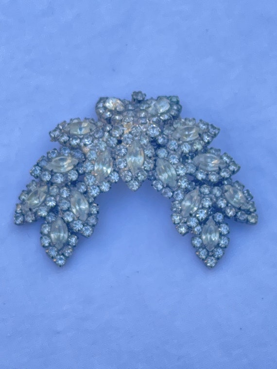 40s Rhinestone Vintage Brooch - image 5