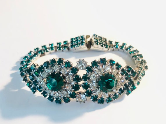 Art Deco Emerald Green Vintage Rhinestone Bracelet - image 1