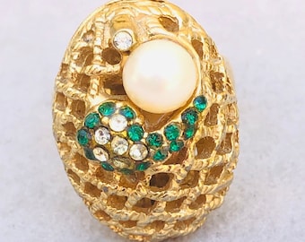 Gold honeycomb vintage ring real pearl and rhinestones size 6.75