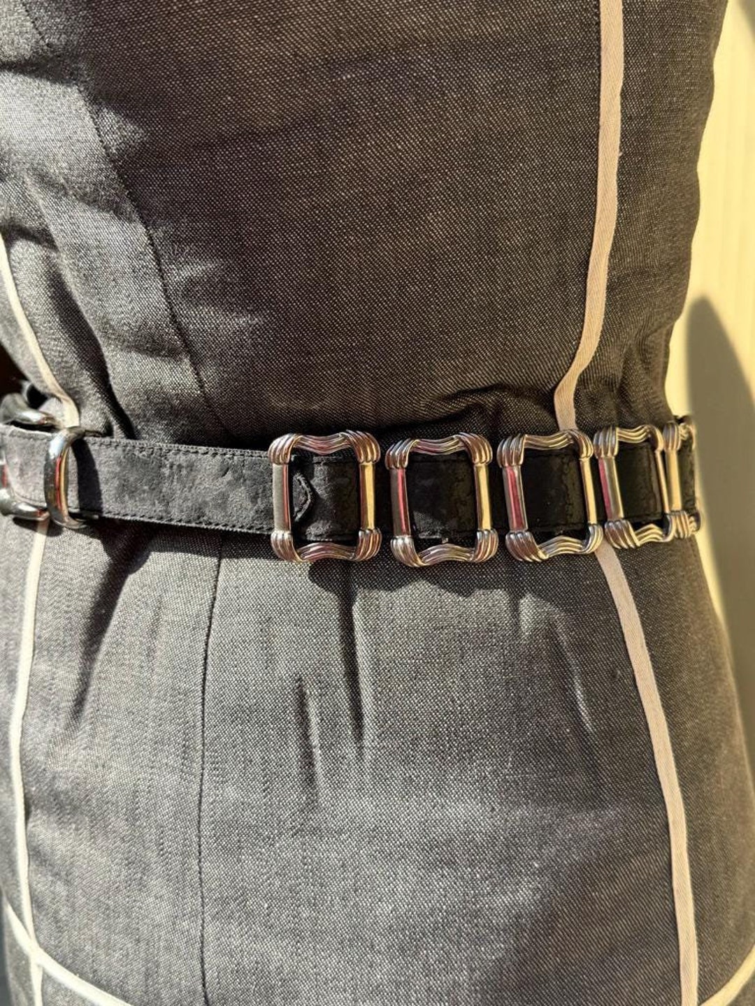 Vintage 80\'s Donna Katz Silver Chain Silver Leather Trim Women\'s Belt Size 33\