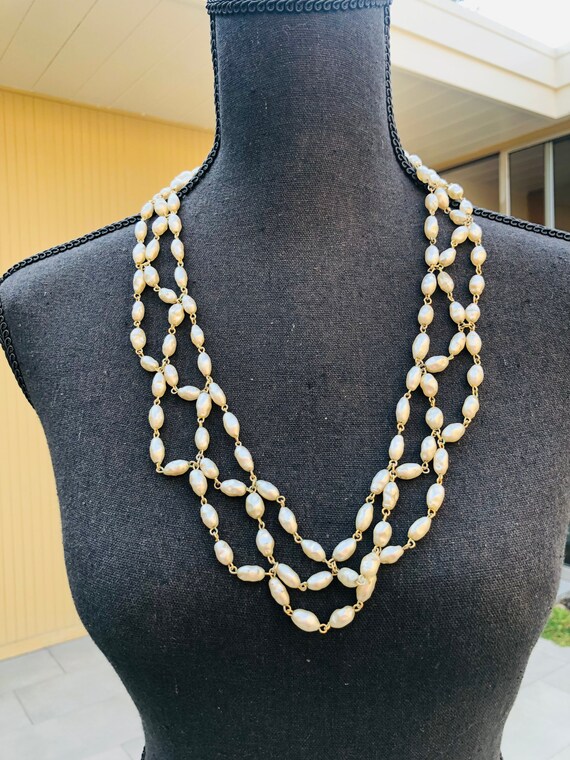 Miriam Haskell Style Scalloped Pearl Vintage Neck… - image 2