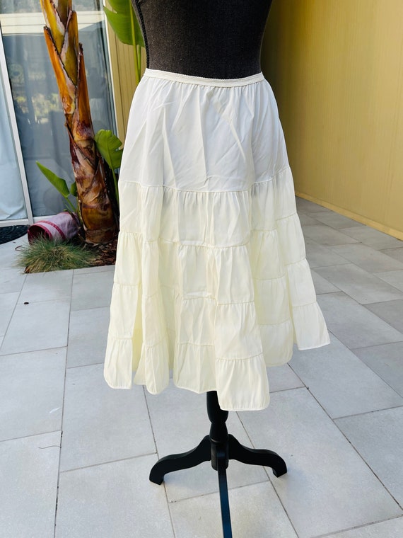 50s Barbizon Petti Tier Skirt Tafredda Petticoat S