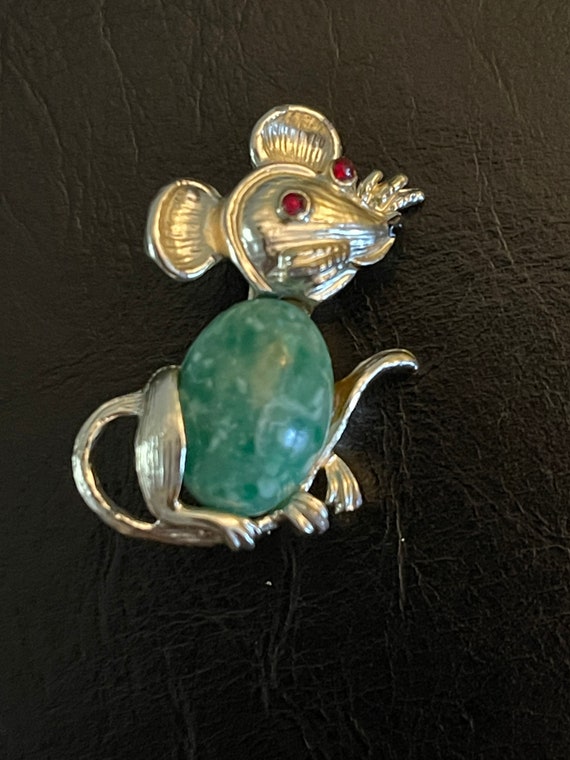 Green Jelly Belly Vintage Silver Mouse Brooch