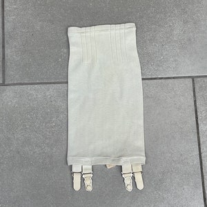 Deadstock 1950s Open Bottom Girdle w/ Metal Garters Demi Tasse by Flexees Small