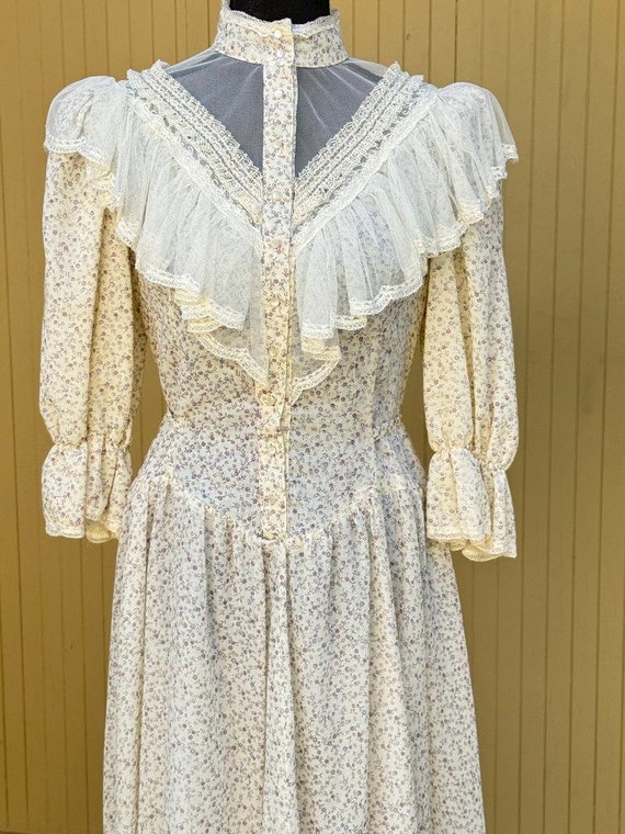 70s Victorian Prairie Dress: Act 1 Lace Ruffles, … - image 2