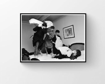 ビートルズ - サージェント・ペパーズ ポスター (24x24) - Etsy 日本