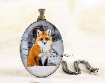 Sitting Fox Necklace, Winter Wildlife Photo Pendant, Woodland Animal Jewelry, Outdoors Gift for Nature Lover