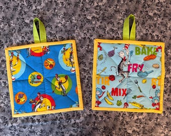 Quilted pot holders - Cat in the Hat
