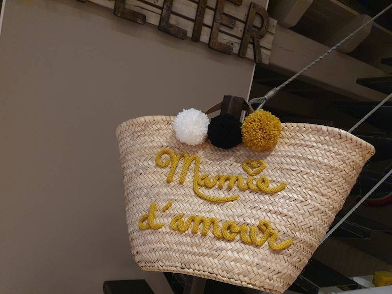 Large customizable knitted straw beach basket image 6