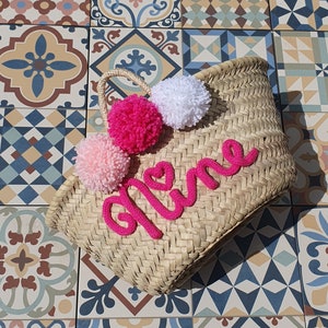 Mittlerer Strohkorb für Kinder von 6 bis 10 Jahren, gestrickte Einkaufstasche mit personalisiertem Text