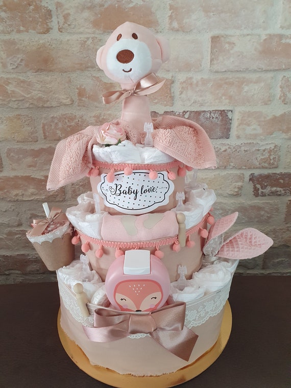 Gâteau de couches cadeau de naissance petite fille - France