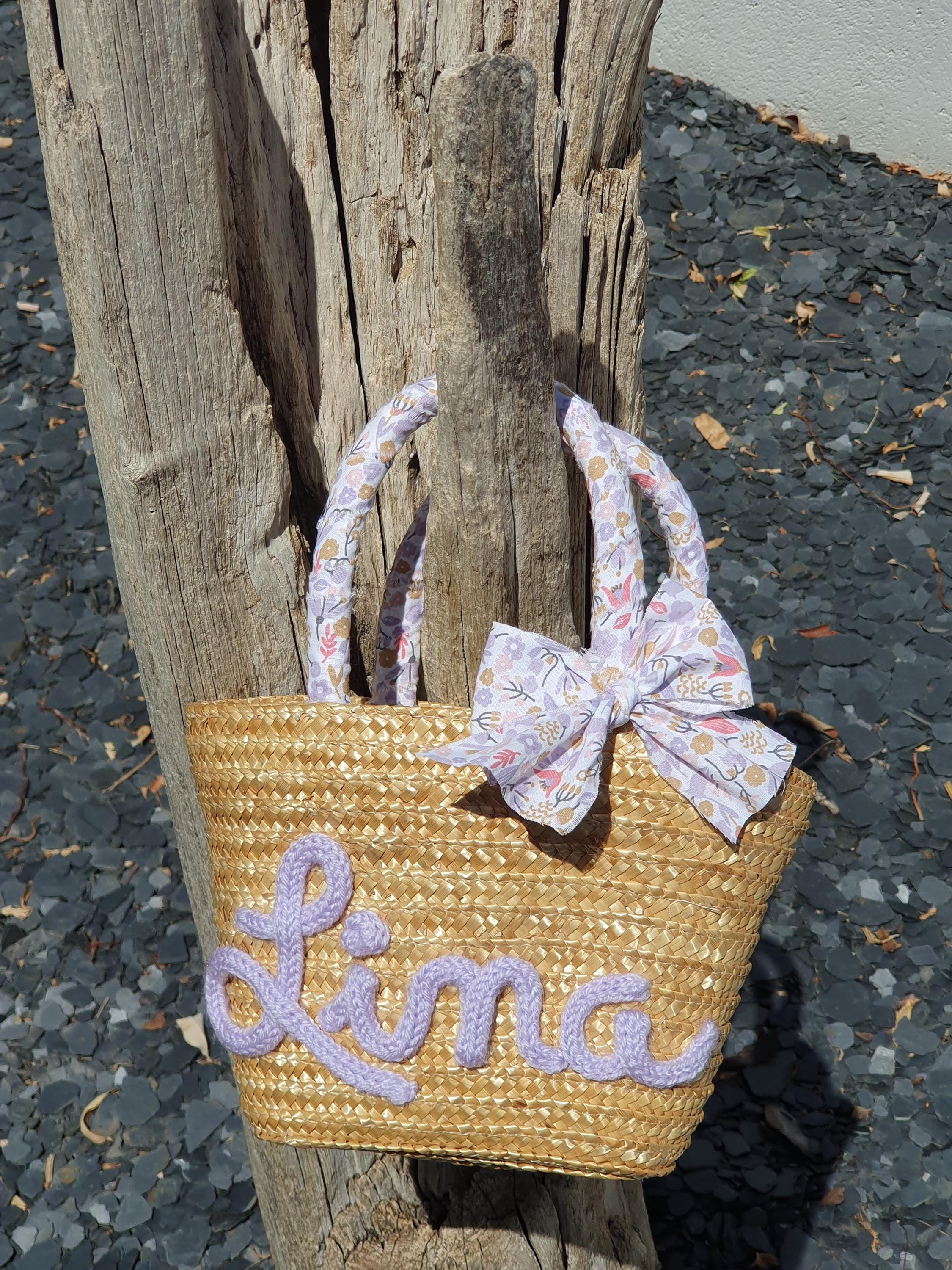 Small wicker straw basket for babies 0/2 years old with personalized first name knitting or 3 hearts with Liberty floral handles and bow