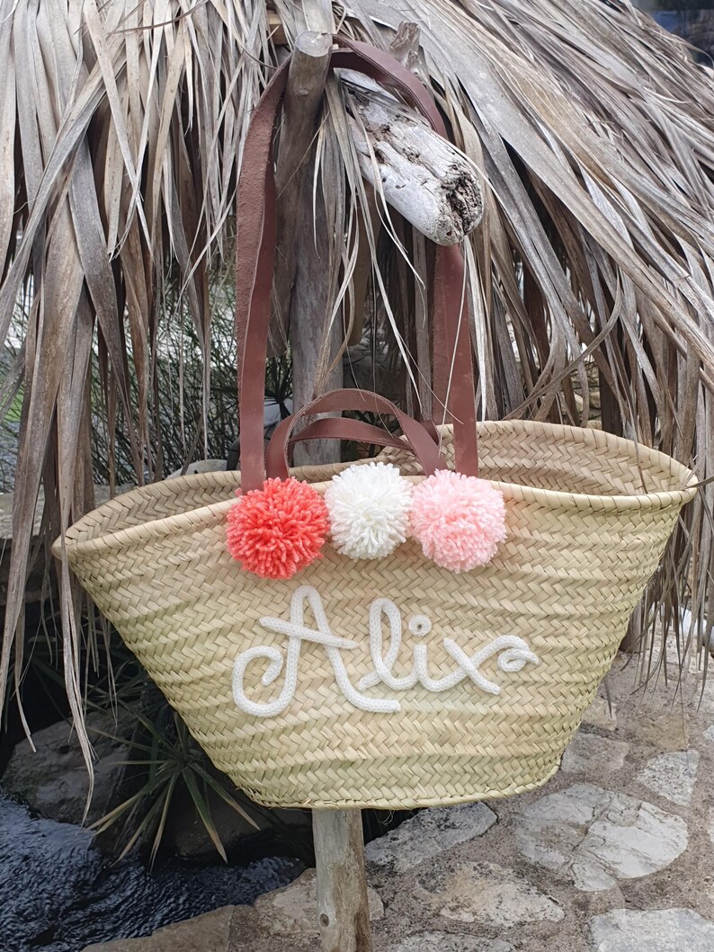Large customizable knitted straw beach basket image 14
