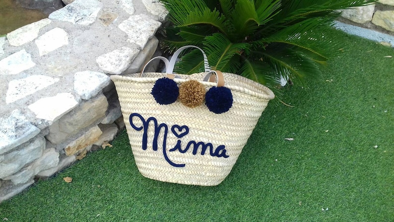 Large customizable knitted straw beach basket image 5
