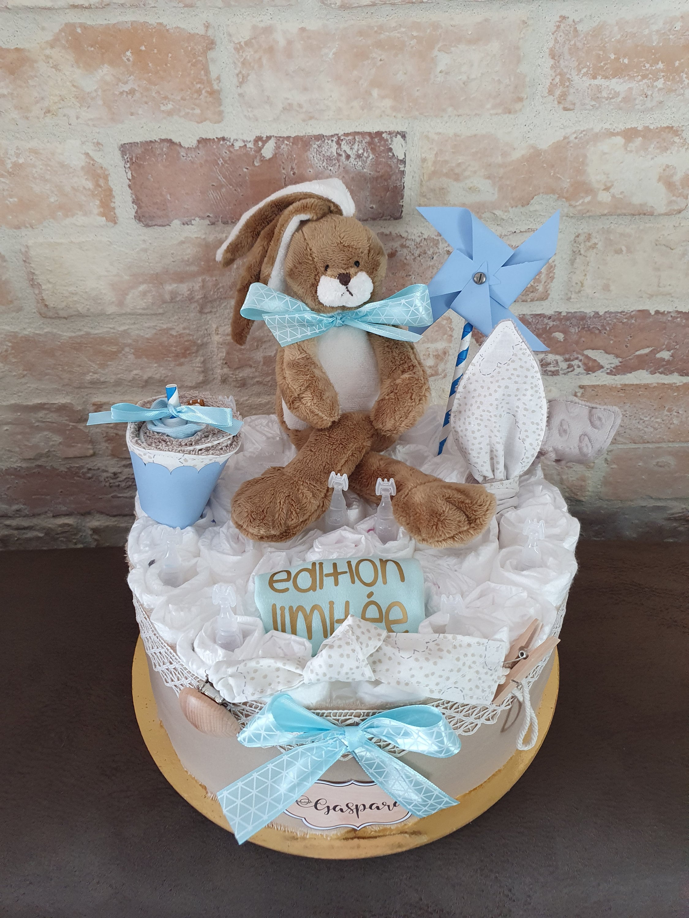 Gâteau De Couches Tricycle Bleu - Cadeau Original Naissance Ou Baptême - Fait Avec Des Couches Pampers - 9