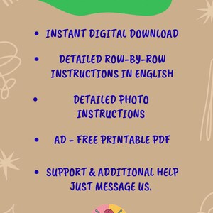 Op de afbeelding: Tan achtergrond met tekst en afbeeldingen die een digitaal haakpatroon promoten. De groene banner luidt: "DIT PATROON OMVAT." Kenmerken zijn onder meer direct downloaden, gedetailleerde instructies, foto-instructies, een advertentievrije PDF en ondersteuning.