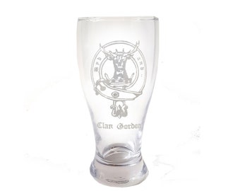 Gordon Scottish Clan Crest Pint Glass 19oz