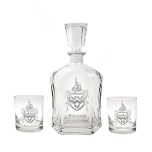 Aangepaste karaf en whiskyglas, familiewapen, op maat gegraveerd wapenschild
