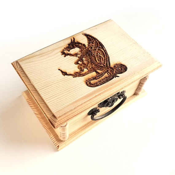 Caja de madera con cierre de dragón celta: caja de madera decorativa con  personalización grabada gratuita -  España