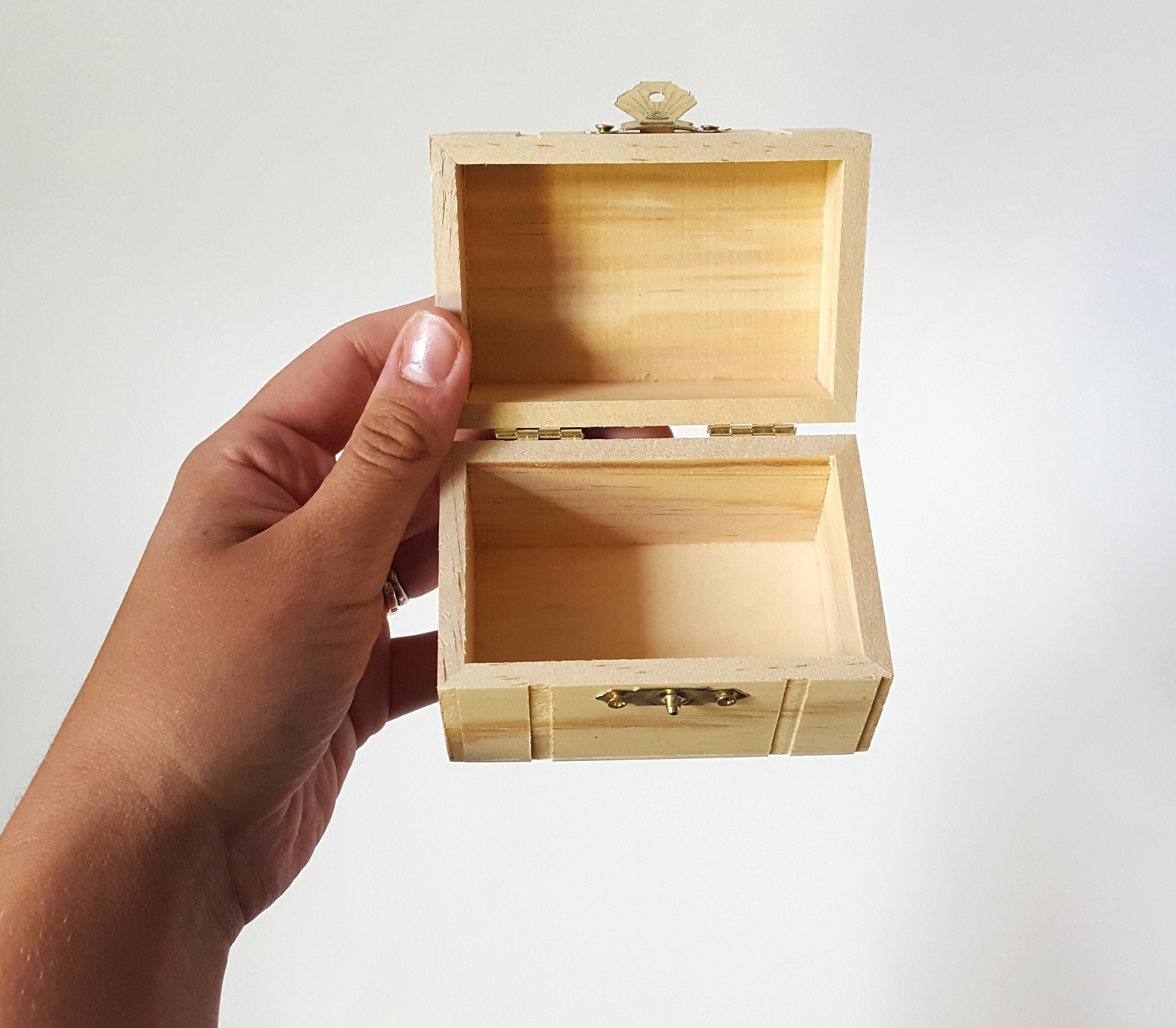 小さな木製のトンボ箱、ラッチ付きギフトボックス - Etsy 日本