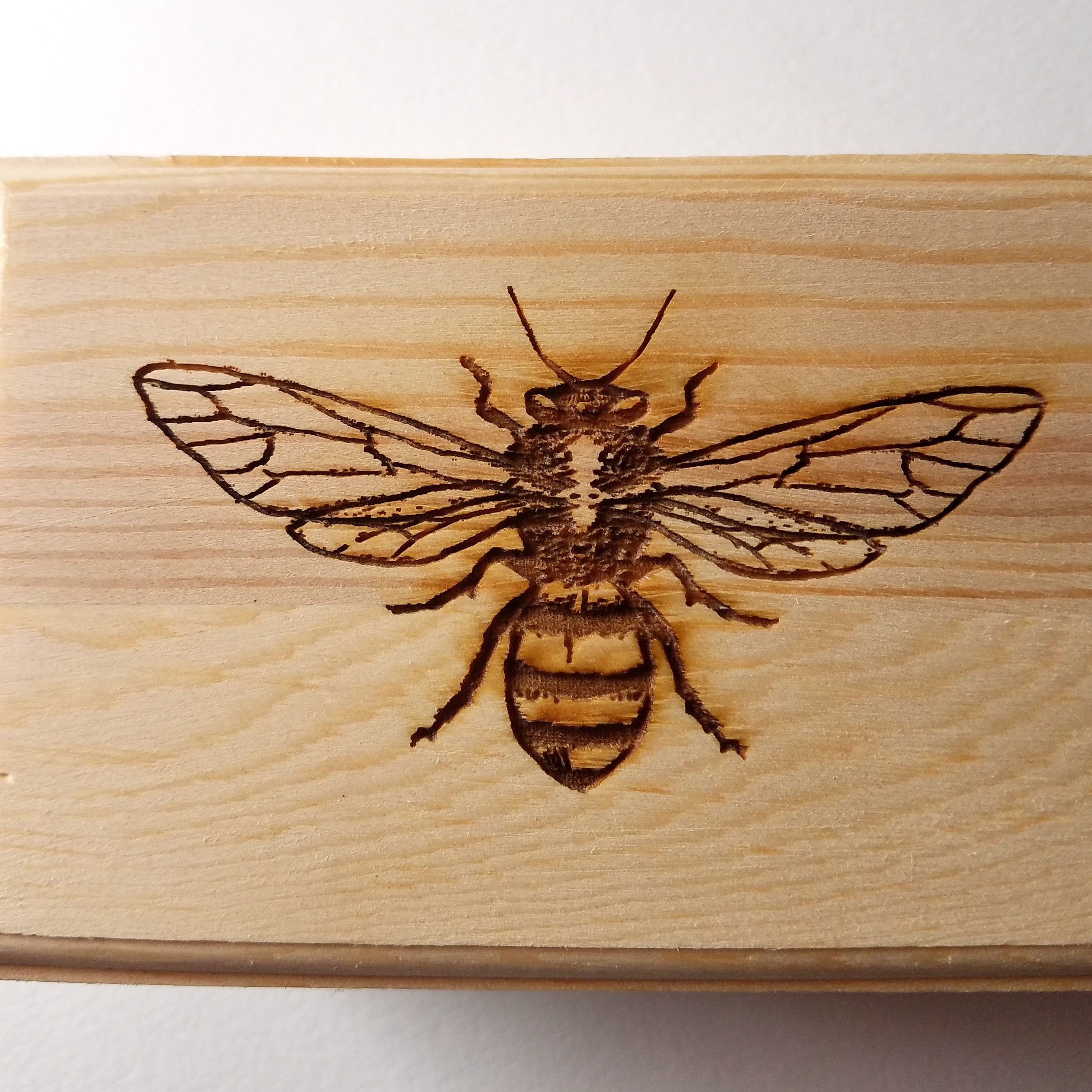Honey Bee Latched Wooden Box : Free Engraved Personalization - Etsy