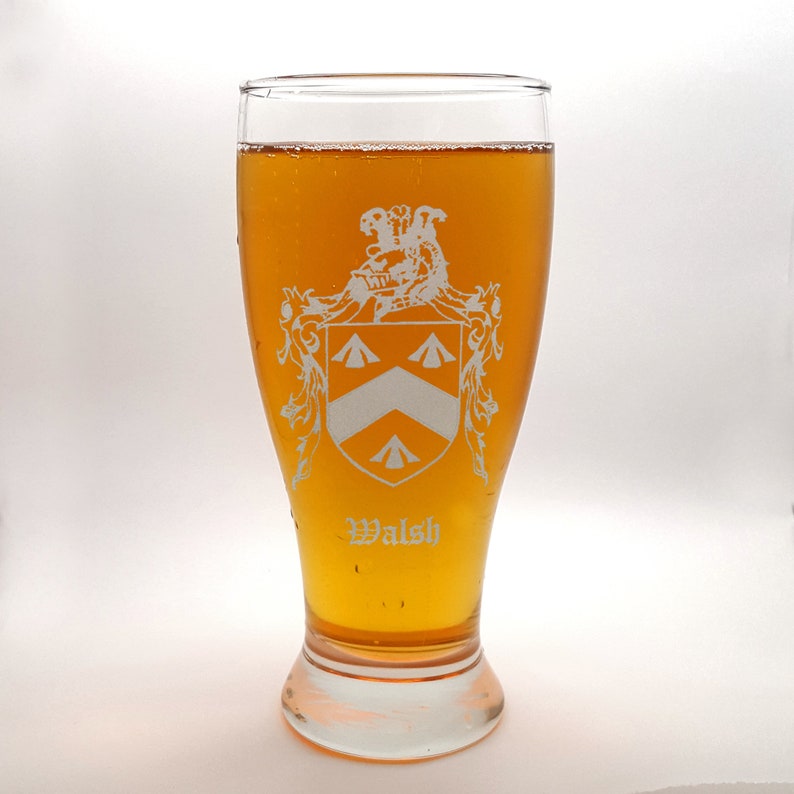 Walsh Irish Coat Of Arms Pint Glass Free Personalized Engraving Family Crest Beer Glass Kitchen Dining Pint Glasses Intellistall Com