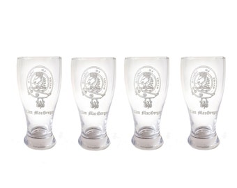 MacGregor Scottish Clan Crest Pintglas 4er Set - Kostenlose personalisierte Gravur, Familienwappen, Pub Glas, Bierglas, kundenspezifisches Bierglas