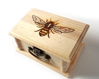 honey bee cabinet☆収納☆antique  wood il_340x270.2969630265_2z4q.jpg