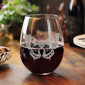 Butterfly Clear Stemless Wine Glass - Free Personalization 18 oz, Custom Engraved Gift