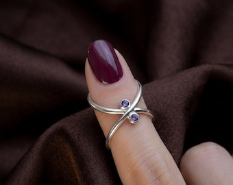 Anillo de soporte cervical de amatista con forma de cisne: elegante soporte de plata alemana para la hipermovilidad y la artritis. Regalo de Navidad.