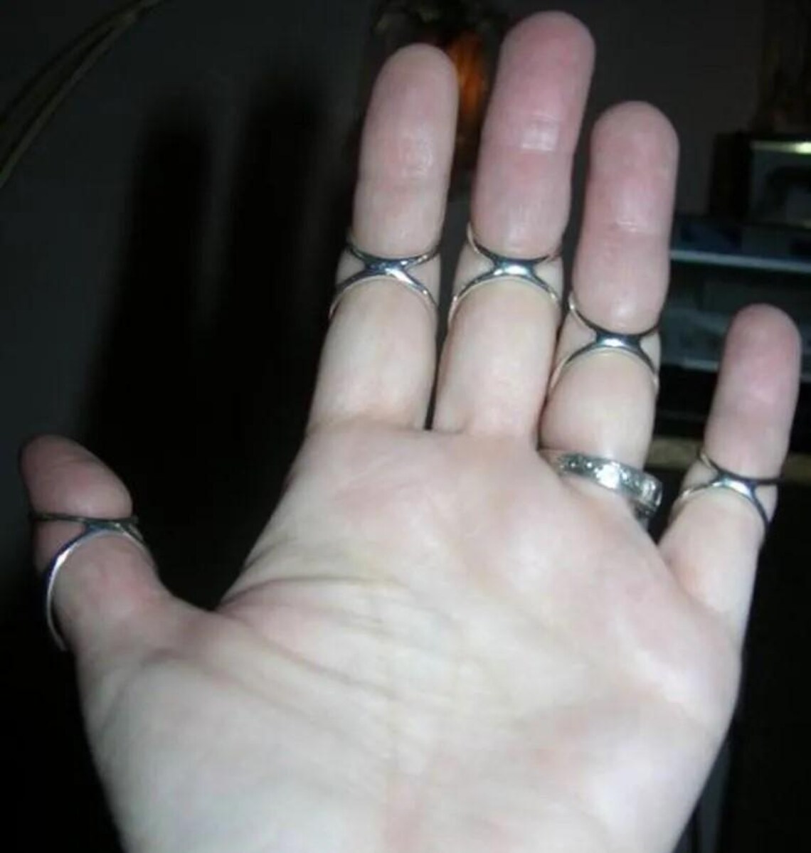 Hyper Mobility Rings Adjustable Silver Splint Ring for Arthritis & Hyper-mobility - Swan ...