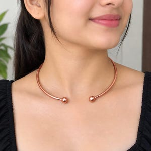 Roségouden koperen manchetarmband | Minimalistische open armband | Handgemaakte verstelbare armband | Eenvoudig alledaags sieraad | Boho cadeau voor haar