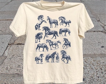 Horse T-Shirt: Vintage Equestrian Animal Lover Graphic Tee