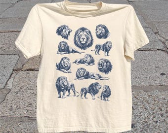 Lion T-Shirt: Vintage Wildlife Animal Lover Graphic Tee