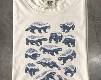 Honey Badger T-Shirt: Vintage Wildlife Animal Graphic Tee