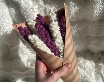 かぎ針編みの永遠の花 ラベンダーブーケ • 手作りのかぎ針編みの