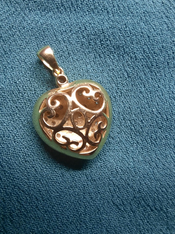 14kt gold Heart with diamonds pendant - image 2
